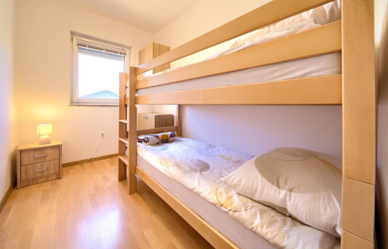 Apartman Noel Krk Town Esterno foto